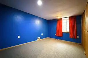 N88W17868 N Christman Rd, Menomonee Falls, WI 53051 - Photo 17