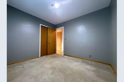 N88W17868 N Christman Rd, Menomonee Falls, WI 53051 - Photo 15