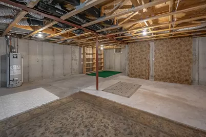 653  Hartford Sq, Hartford, WI 53027 - Photo 33