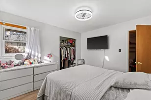 707 W Maplewood Ct, Milwaukee, WI 53221 - Photo 1