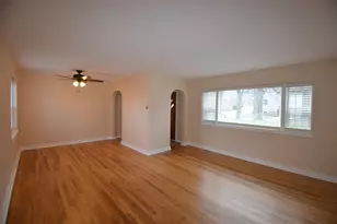 119 S 4th St, Whitewater, WI 53190 - Photo 9