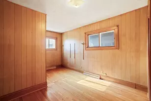 421 Augusta St, Racine, WI 53402 - Photo 15