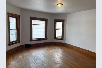 6034  25th Ave, Kenosha, WI 53143 - Photo 3