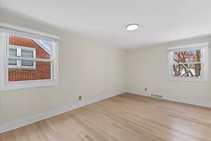 555 N 105th St, Wauwatosa, WI 53226 - Photo 27