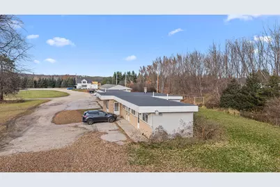 4991  Arthur Rd, Polk, WI 53086 - Photo 39