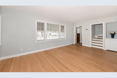 1725 S 88th St, Milwaukee, WI 53214 - Photo 7