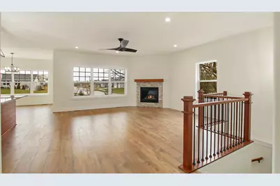 15517  67th St, Kenosha, WI 53142 - Photo 5