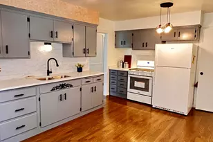 5315 W Portage Ave, Milwaukee, WI 53223 - Photo 7