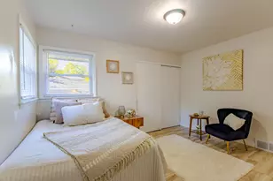 5709 N 93rd St, Milwaukee, WI 53225 - Photo 17