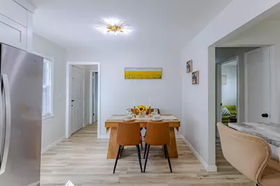 5709 N 93rd St, Milwaukee, WI 53225 - Photo 11