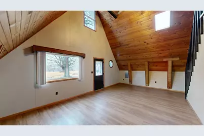 E4350  Klomsten Ridge Rd, Hamburg, WI 54623 - Photo 5