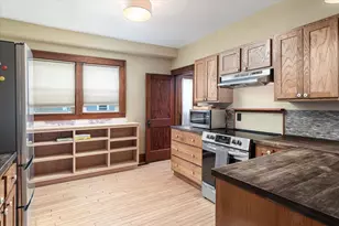 307 E Broadway St, Viroqua, WI 54665 - Photo 5