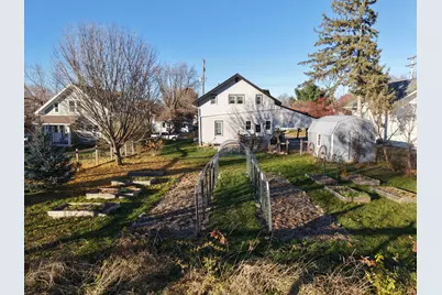 307 E Broadway St, Viroqua, WI 54665 - Photo 27