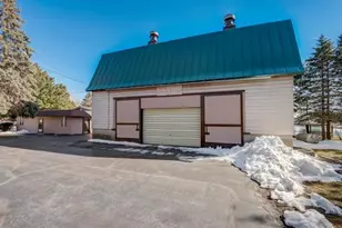 11665 Washington Ave, Racine, WI 53177 - Photo 9