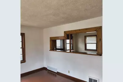 5724 W Carmen Ave, Milwaukee, WI 53218 - Photo 15