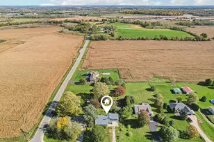 N8688 N Rd, Ixonia, WI 53036 - Photo 3