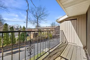 8129 W Oklahoma Ave, Milwaukee, WI 53219 - Photo 19