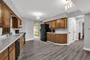 3850 W College Ave, Greenfield, WI 53221 - Photo 7