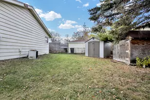 3850 W College Ave, Greenfield, WI 53221 - Photo 21