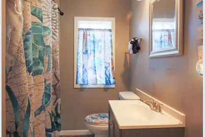 5728 N 57th St, Milwaukee, WI 53218 - Photo 11