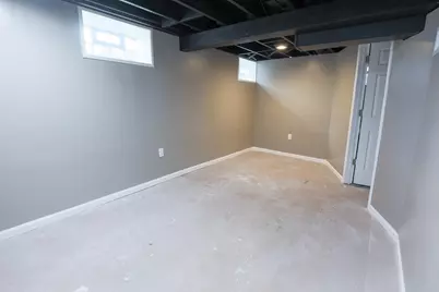 5728 N 57th St, Milwaukee, WI 53218 - Photo 17