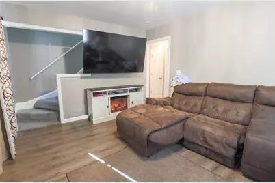 5728 N 57th St, Milwaukee, WI 53218 - Photo 5