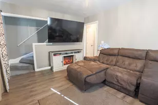 5728 N 57th St, Milwaukee, WI 53218 - Photo 5