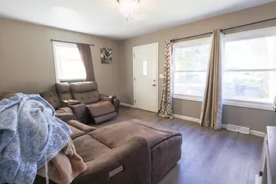 5728 N 57th St, Milwaukee, WI 53218 - Photo 7