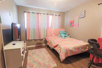 5728 N 57th St, Milwaukee, WI 53218 - Photo 13