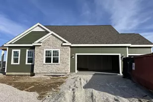 438 Sandstone St, Slinger, WI 53086 - Photo 1