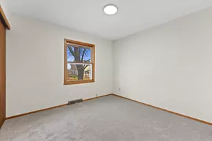 8965 N 86th St, Milwaukee, WI 53224 - Photo 19