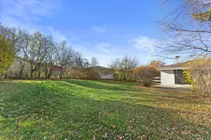 8965 N 86th St, Milwaukee, WI 53224 - Photo 25