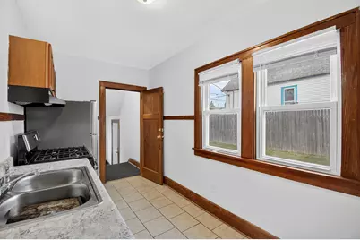 1927  Harriet St, Racine, WI 53404 - Photo 5