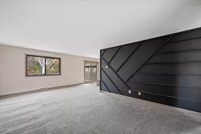 5740  Cambridge Ln #6, Racine, WI 53406 - Photo 5