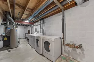 5740 Cambridge Ln, Racine, WI 53406 - Photo 27