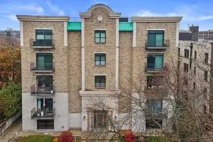 1812 E Lafayette Pl, Milwaukee, WI 53202 - Photo 21