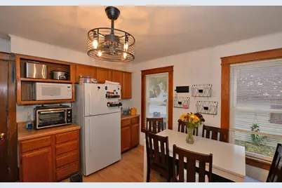 2029  Summit Ave, Racine, WI 53404 - Photo 7