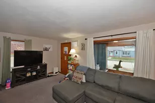 2029 Summit Ave, Racine, WI 53404 - Photo 5