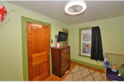 2029  Summit Ave, Racine, WI 53404 - Photo 11