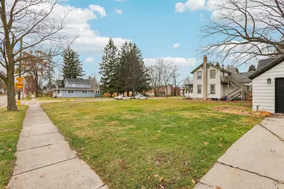 812  Center St, Lake Geneva, WI 53147 - Photo 7