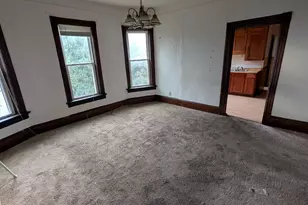 2439 N Dr William Finlayson St, Milwaukee, WI 53212 - Photo 3