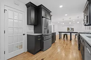 2597 S Austin St, Milwaukee, WI 53207 - Photo 19