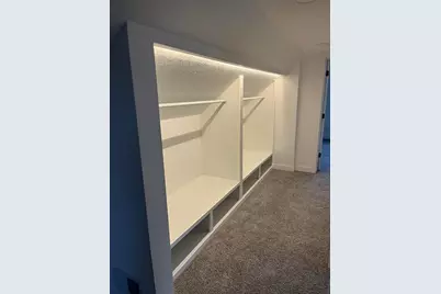 2597 S Austin St, Milwaukee, WI 53207 - Photo 25