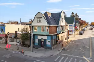 573 W Lincoln Ave, Milwaukee, WI 53207 - Photo 1