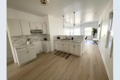 3401 N Vel R Phillips Ave, Milwaukee, WI 53212 - Photo 7