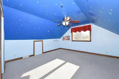 8635 N 53rd St, Brown Deer, WI 53223 - Photo 17