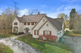 1825 Derrin Ln, Brookfield, WI 53045 - Photo 51