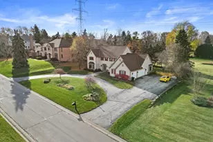 1825 Derrin Ln, Brookfield, WI 53045 - Photo 3