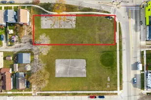 1206 De Koven Ave, Racine, WI 53403 - Photo 3