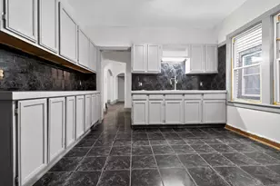 3615 W Center St, Milwaukee, WI 53210 - Photo 11